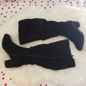 Knee-high Black Heeled Boots sz 7.5